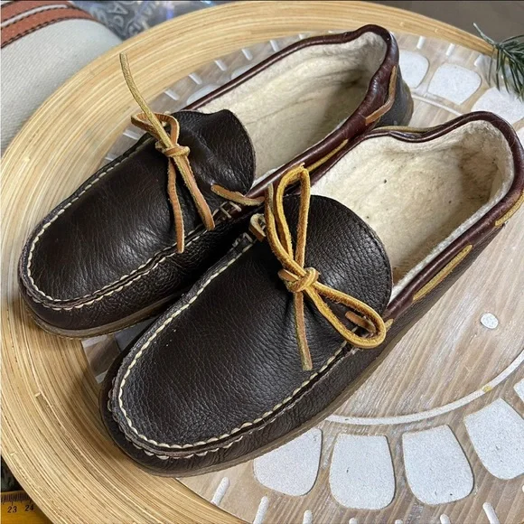 L L Bean men’s bison double sole slippers s 9 L.L.Bean Bison Double Sole Slipper Leather Lined SKU  main image 3